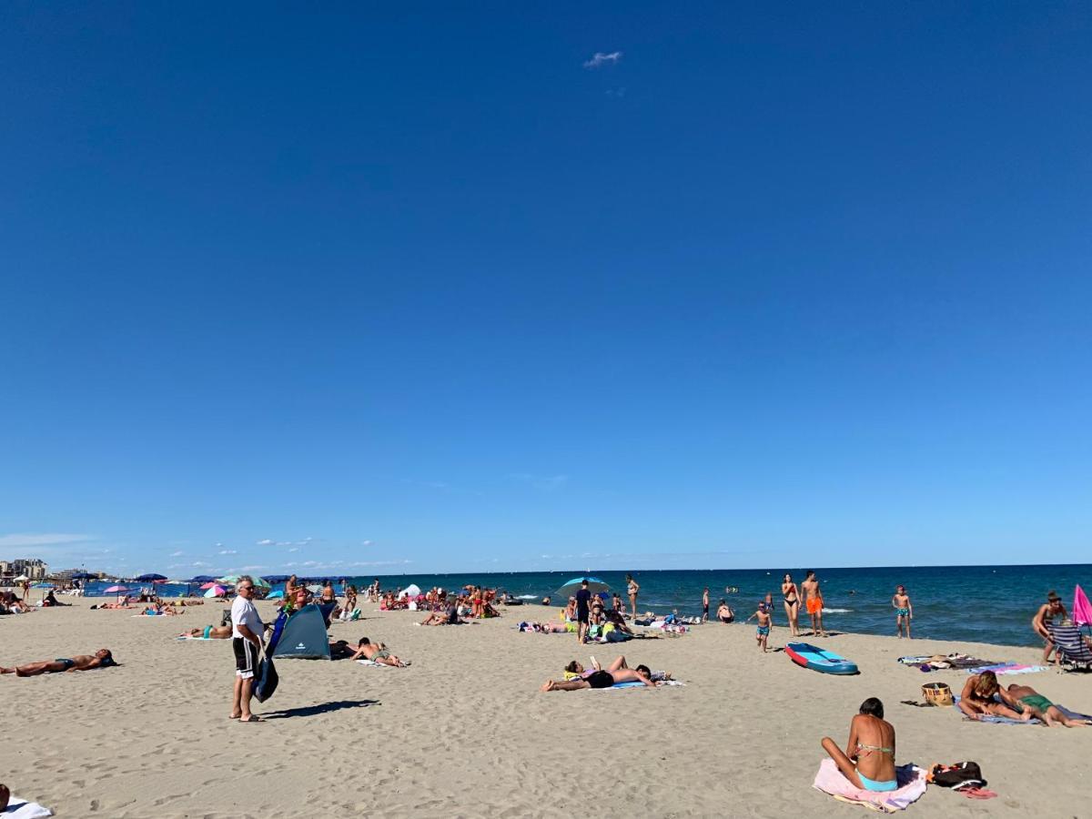 Charmant Logement Avec Piscine Saint-Feliu-d'Avall エクステリア 写真